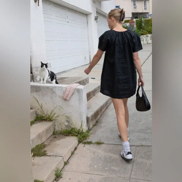 100% LINEN BOXY MINI DRESS - Picture 2 of 6